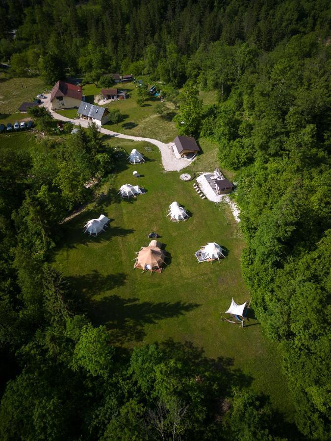 Glamping Gozdna Jasa Ξενοδοχείο Bovec Εξωτερικό φωτογραφία