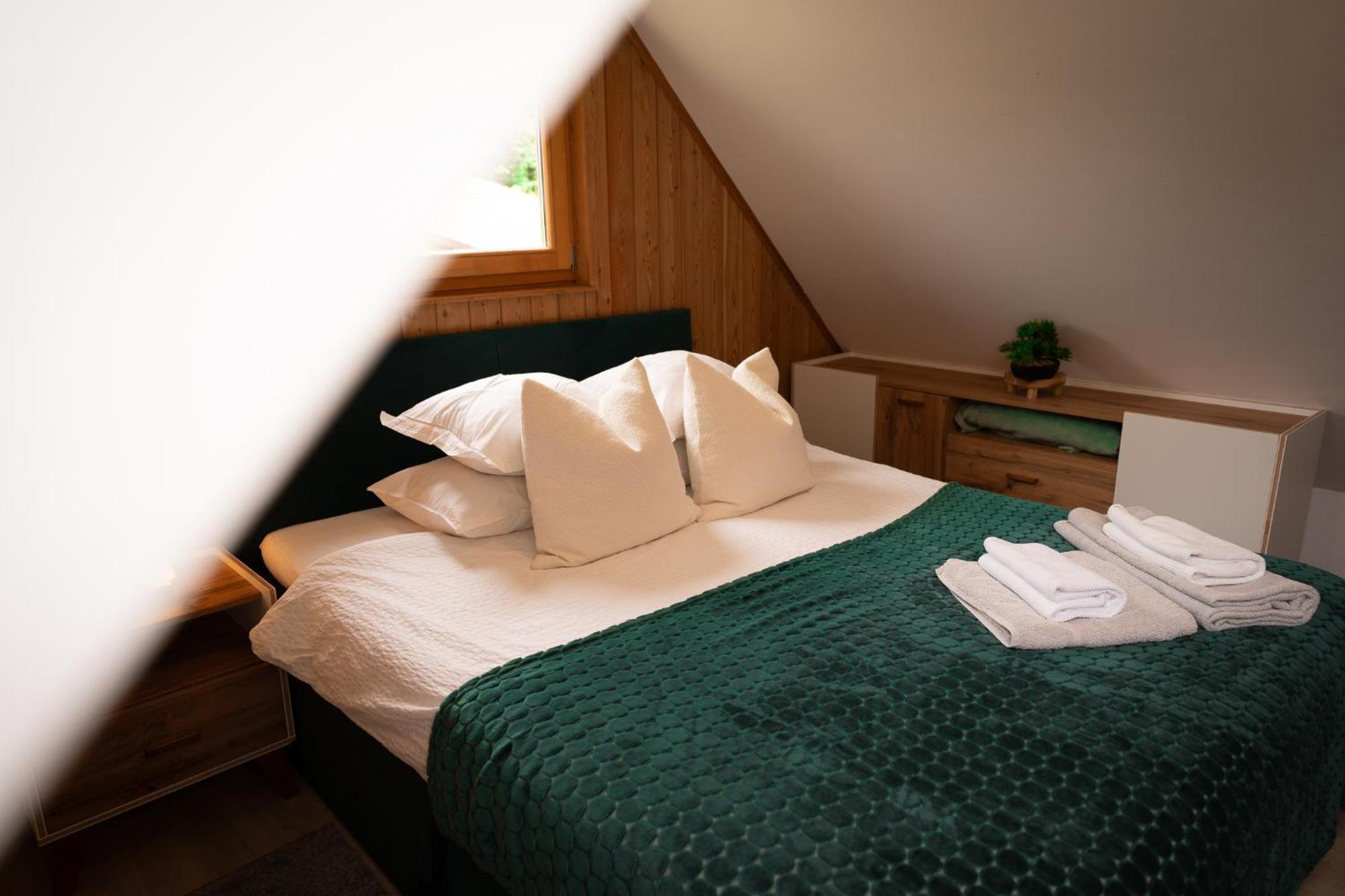 Glamping Gozdna Jasa Ξενοδοχείο Bovec Εξωτερικό φωτογραφία